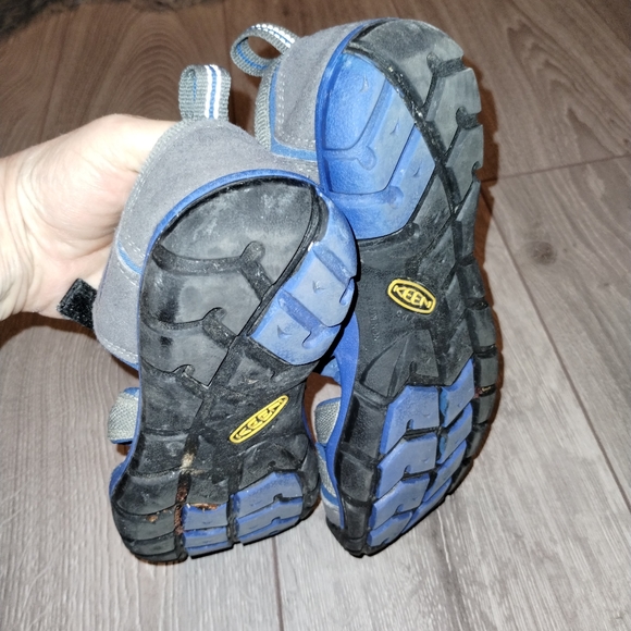 Keen grippy hiking sandals womens size 5 - Picture 4 of 5